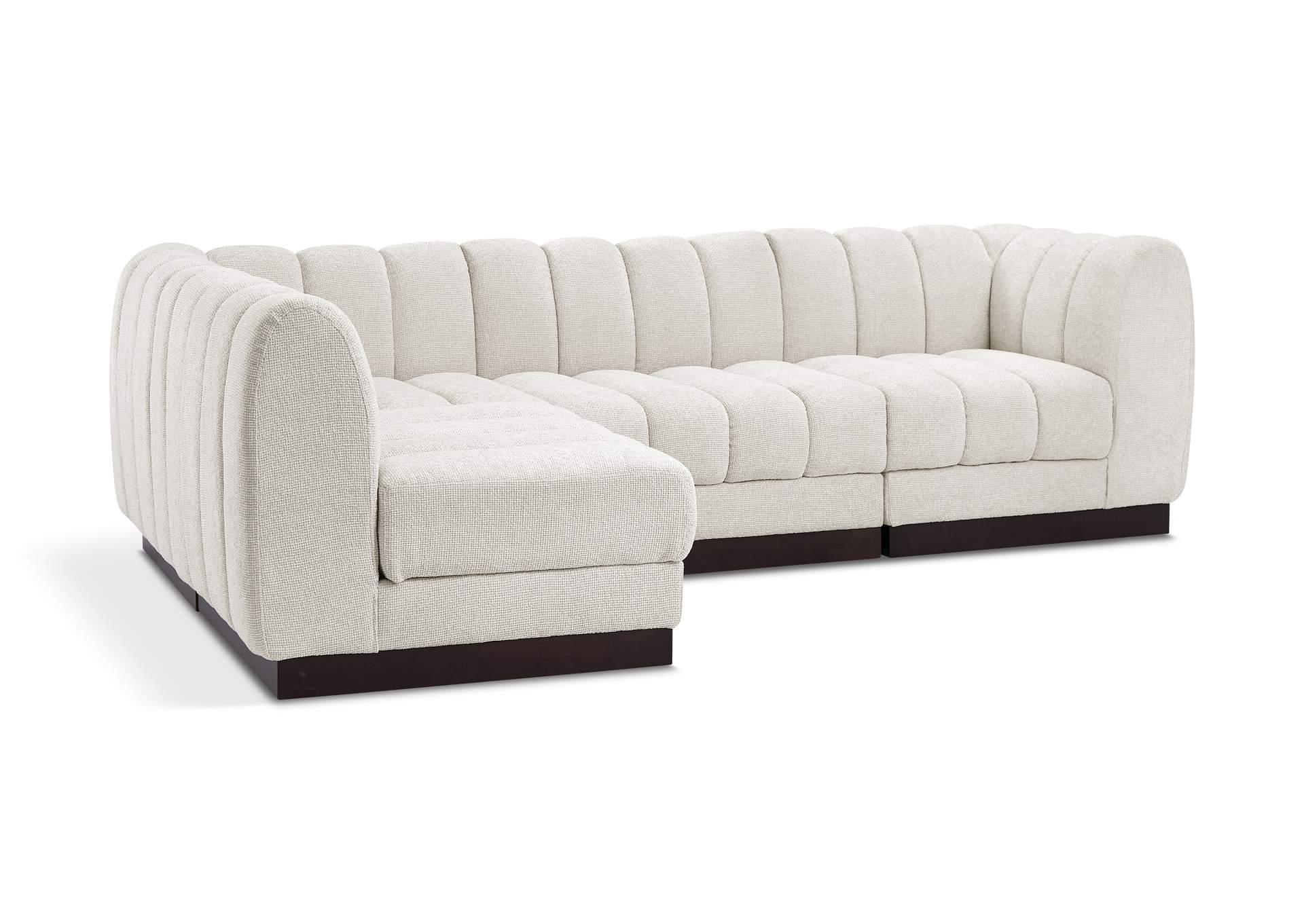 Mastering Room Layouts With Your Quinn Chenille Sectional