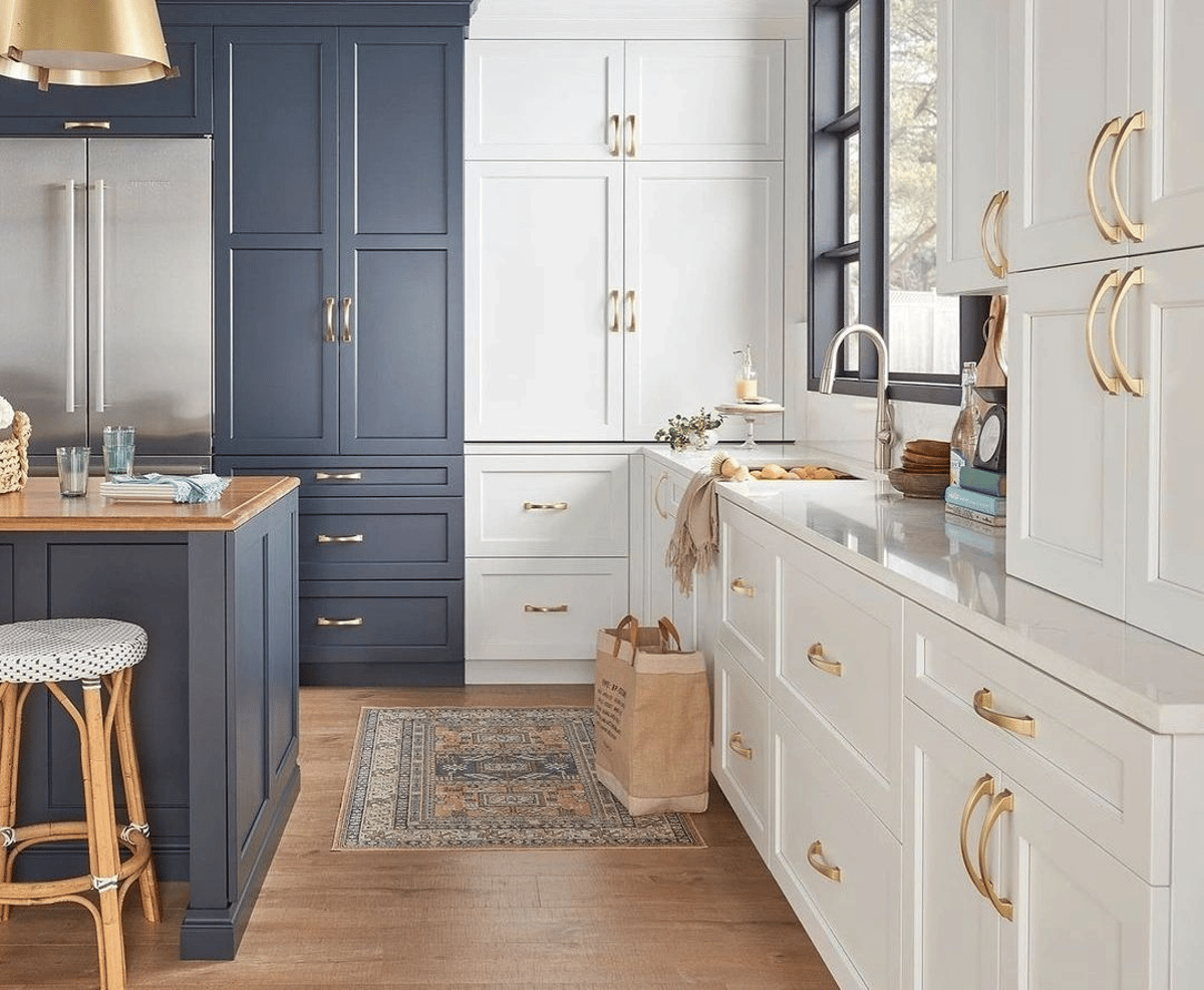 Troubleshooting Common Storage Challenges with Fareham Cabinet Solutions