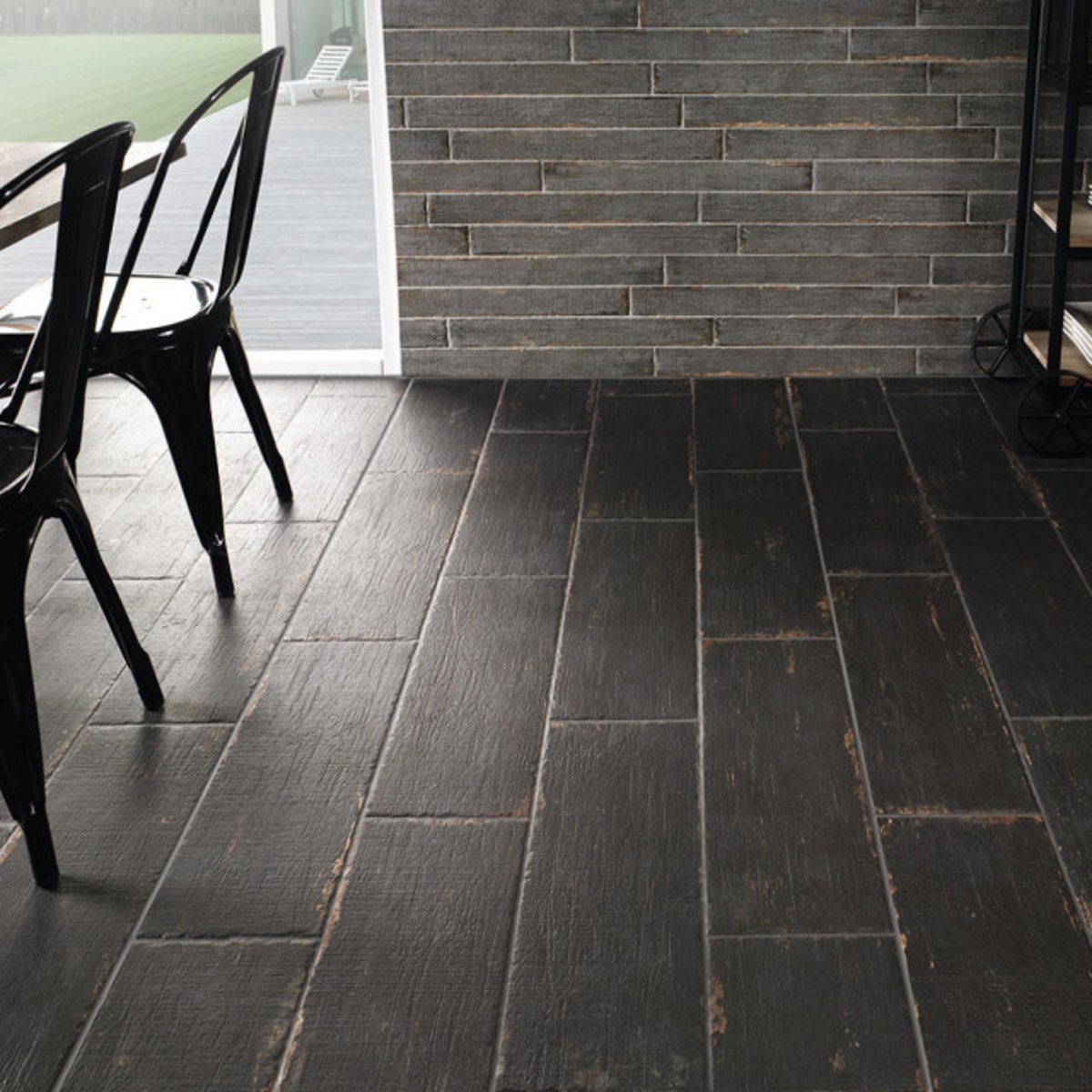 The Durability and Style of Nero Retro Cendra Porcelain