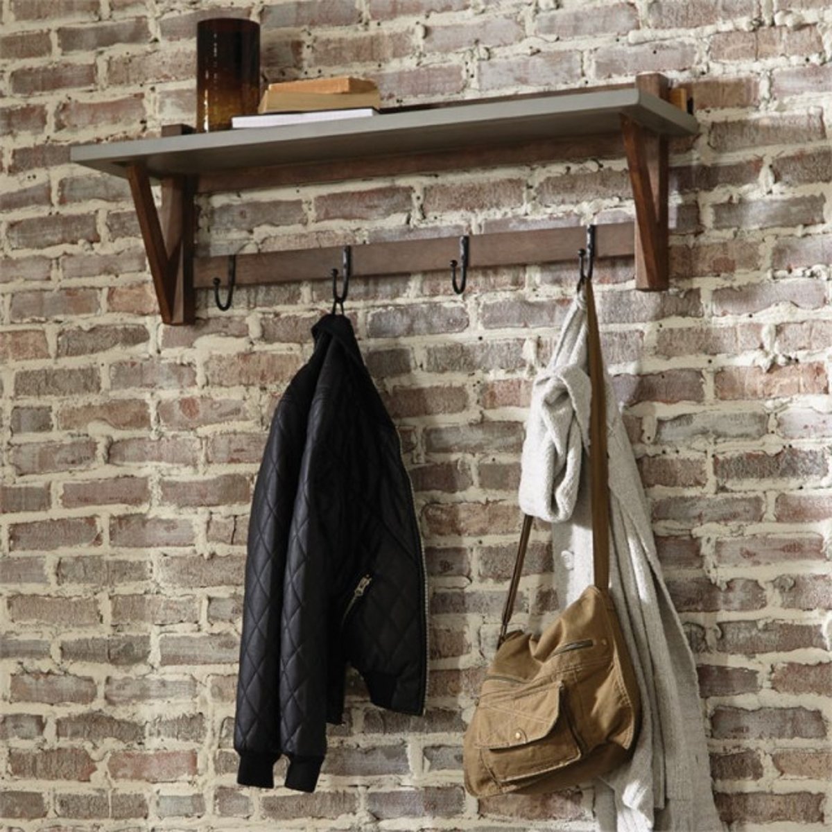 Maximizing Entryway Space and Aesthetics with the Brookside 40W Coat Hook