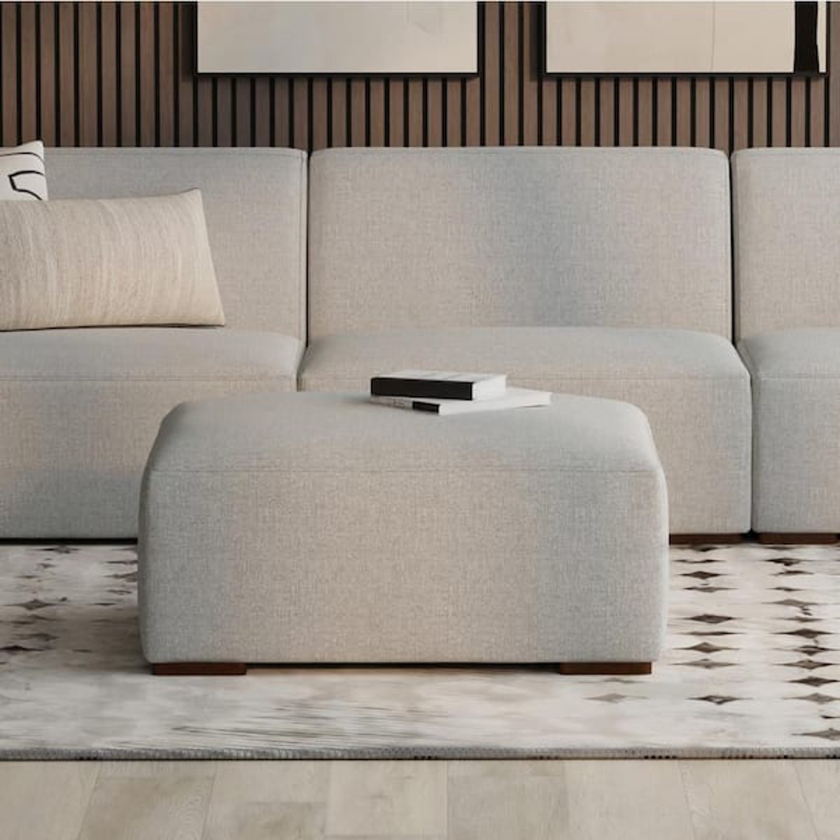 Understanding the durability benefits of tightly woven performance fabric in large rectangular ottomans