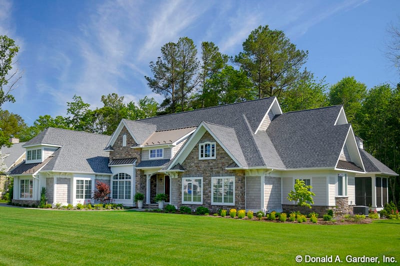 Crafting Your Dream Home Understanding 3200 Square Foot Layouts 5