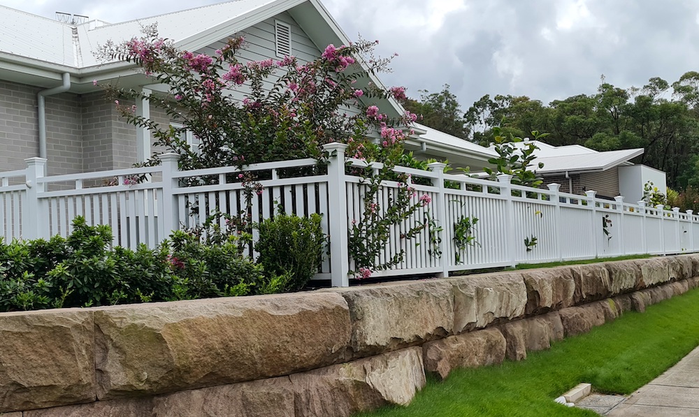 curb appeal front yard fence 4