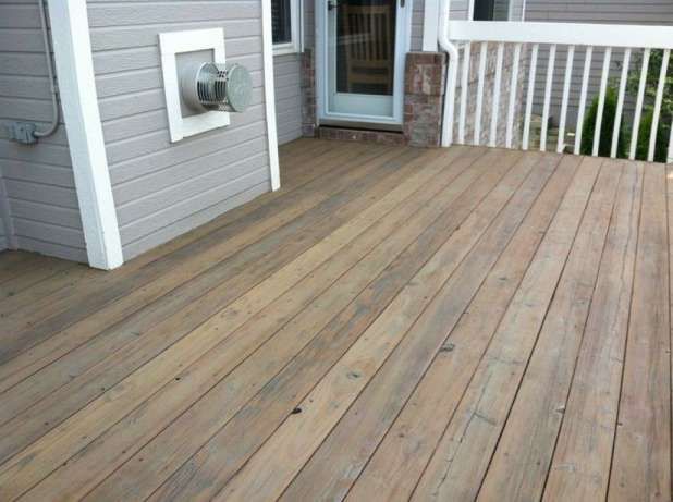 deck color for grey house 4