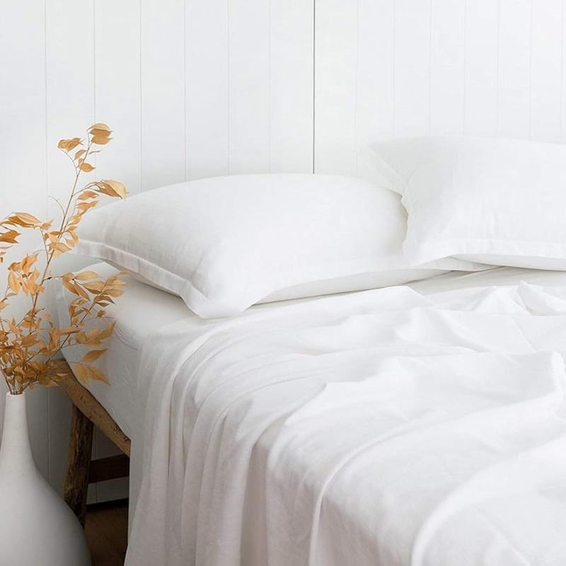 Discover the Cozy Comfort of Linen Cotton Blend Sheets 4