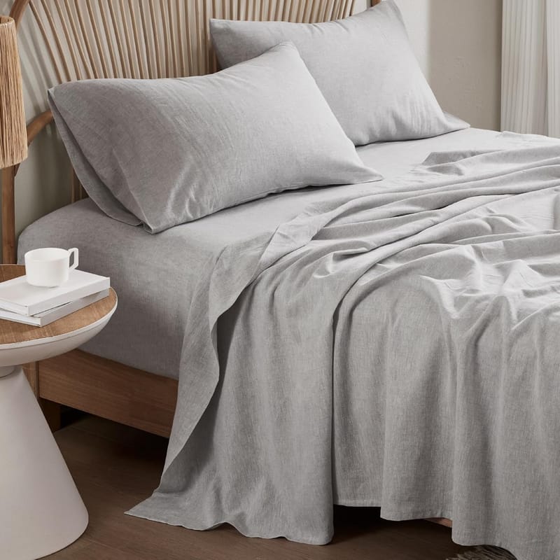 Discover the Cozy Comfort of Linen Cotton Blend Sheets 1