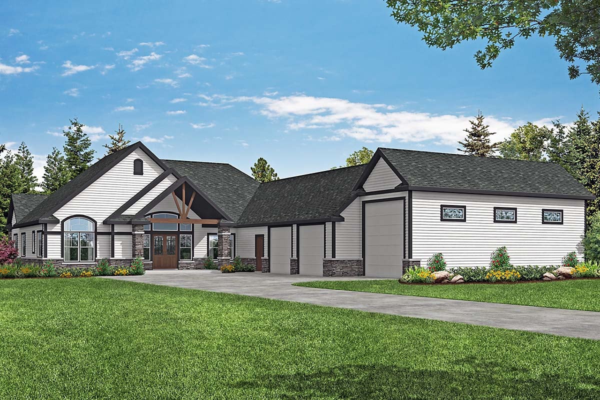 Embracing the Ranch Life The Appeal of a Three-Car Garage Home 2