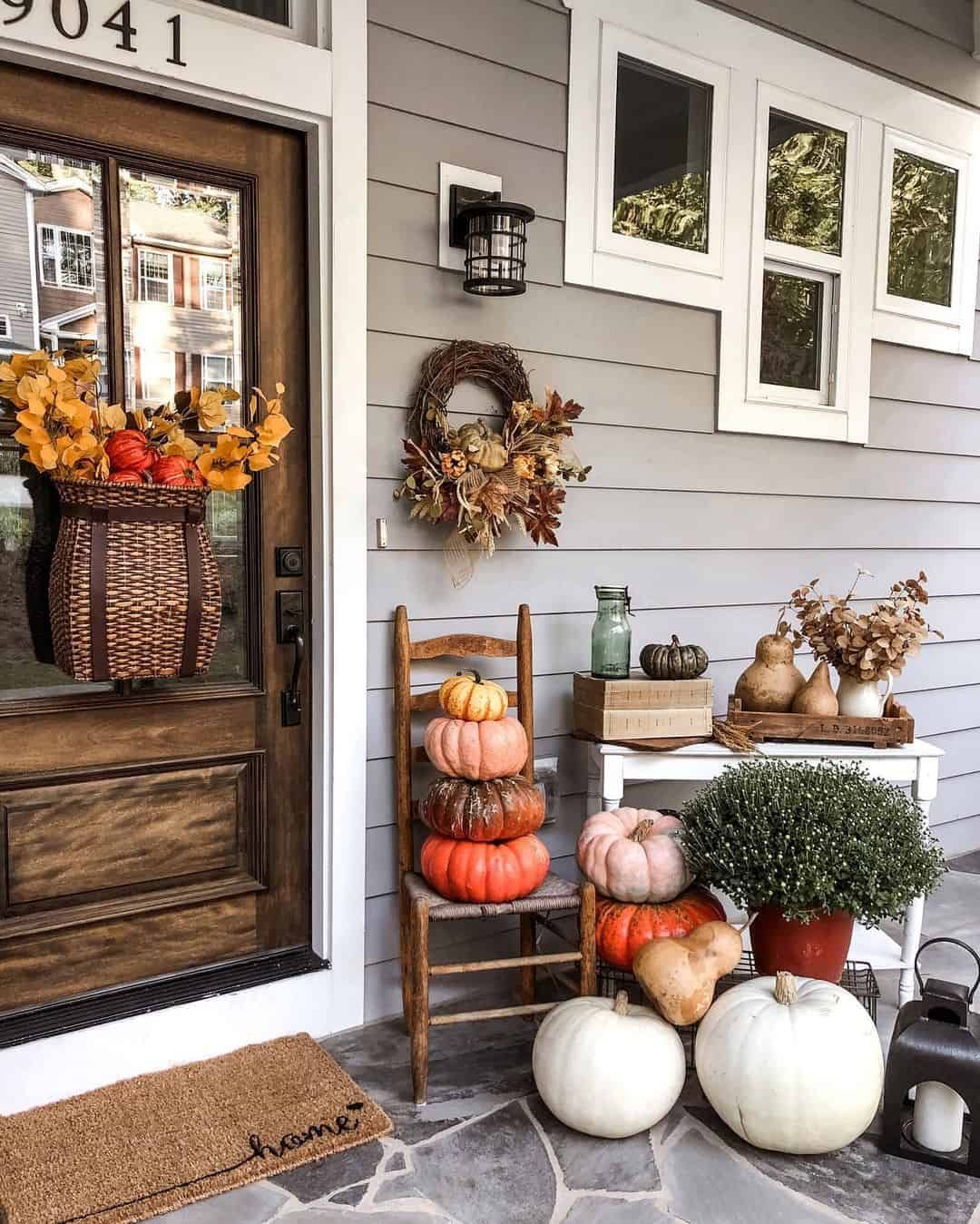 fall decorating ideas for a small front porch 4