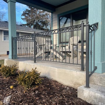 farmhouse criss cross porch railing 3