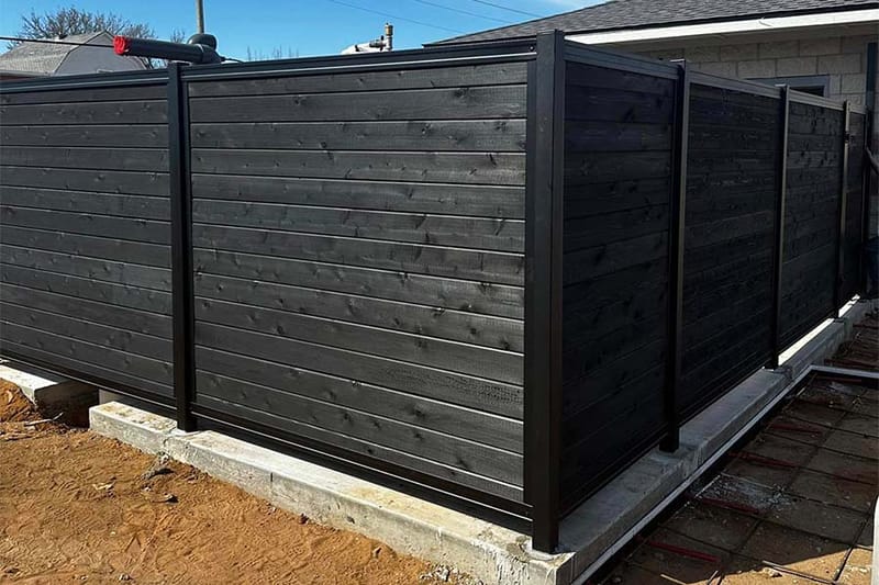 horizontal wood fence with black posts 2