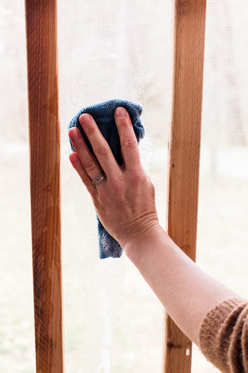 how to clean screen porch screens 1