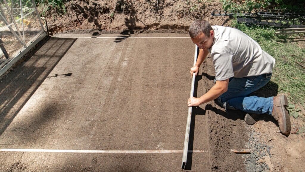 how to level pavers with sand 4