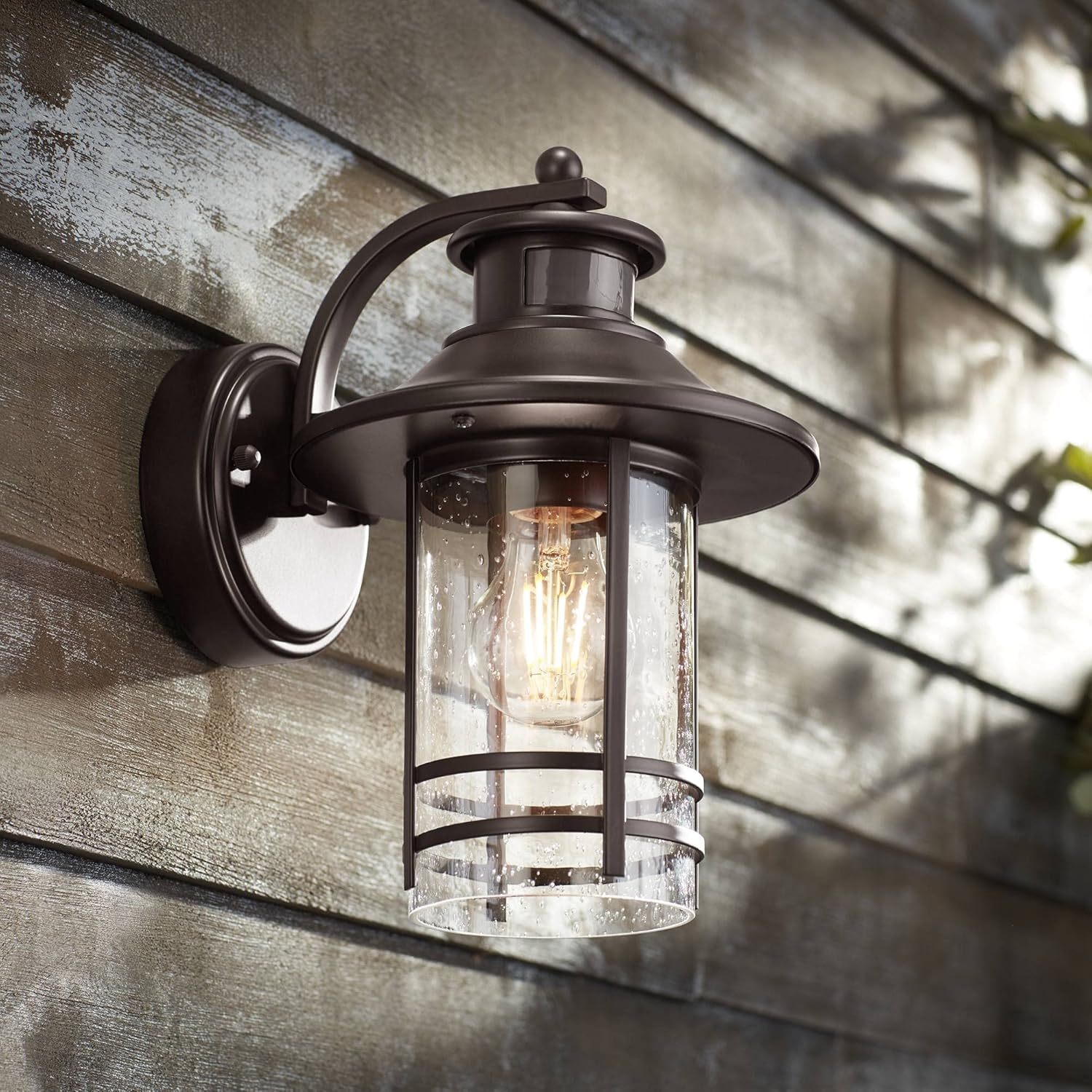 Illuminating Your Evenings The Smart Way Understanding Outdoor Motion Sensor Lighting 5