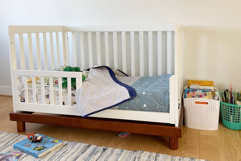 Key factors to consider before crib converts to toddler bed 2
