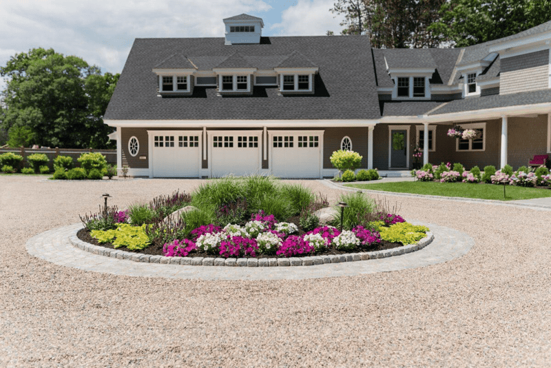 landscape design for driveway entrance 2