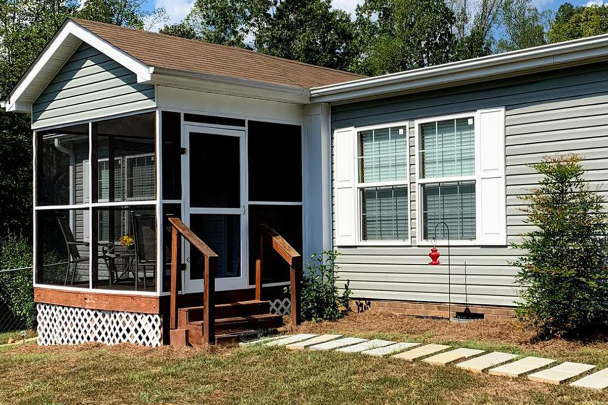 mobile home screened porch ideas 3