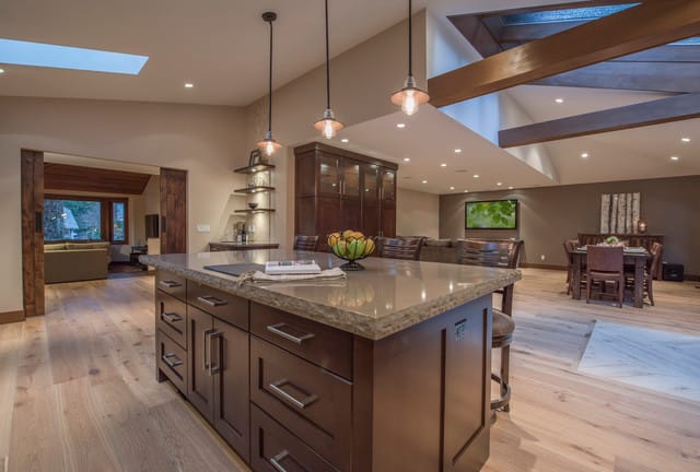open floor plans with vaulted ceilings 1