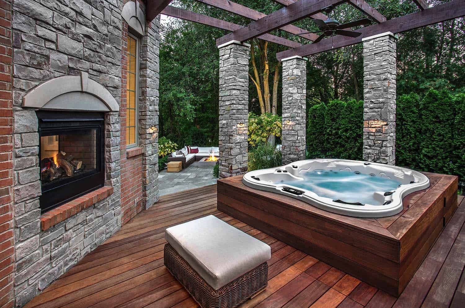 small backyard hot tub ideas 1