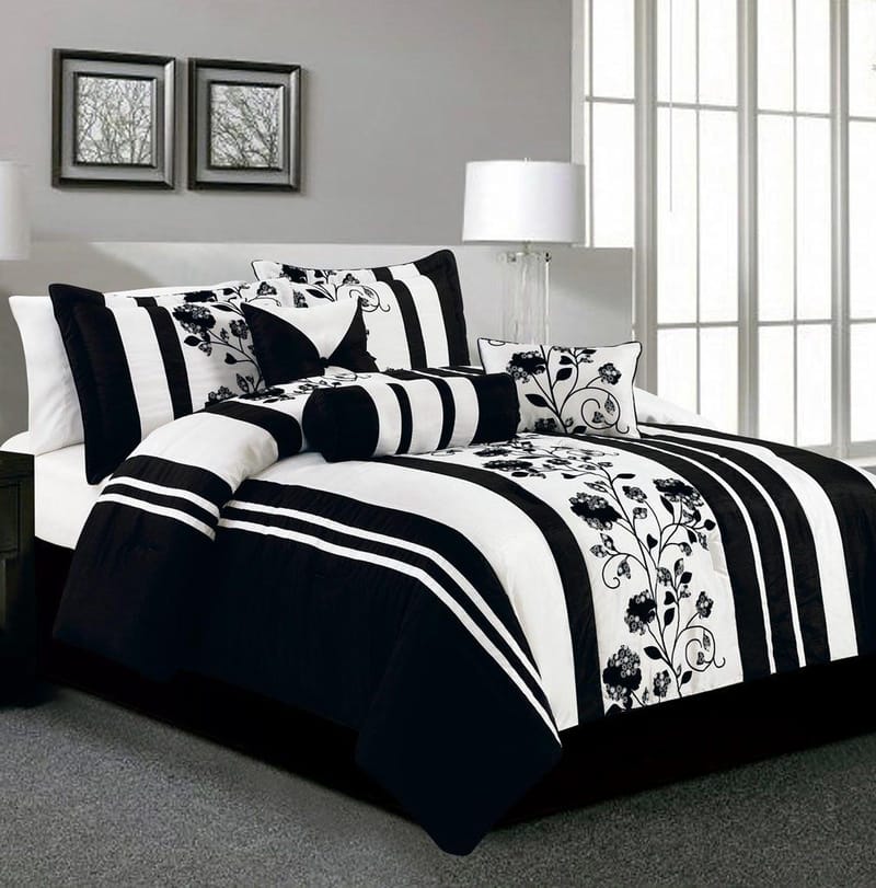 The Enduring Appeal of Black and White Linens in Our Homes 3
