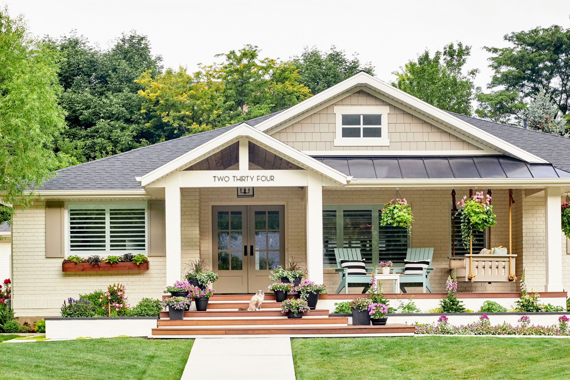ranch style homes with front porches
