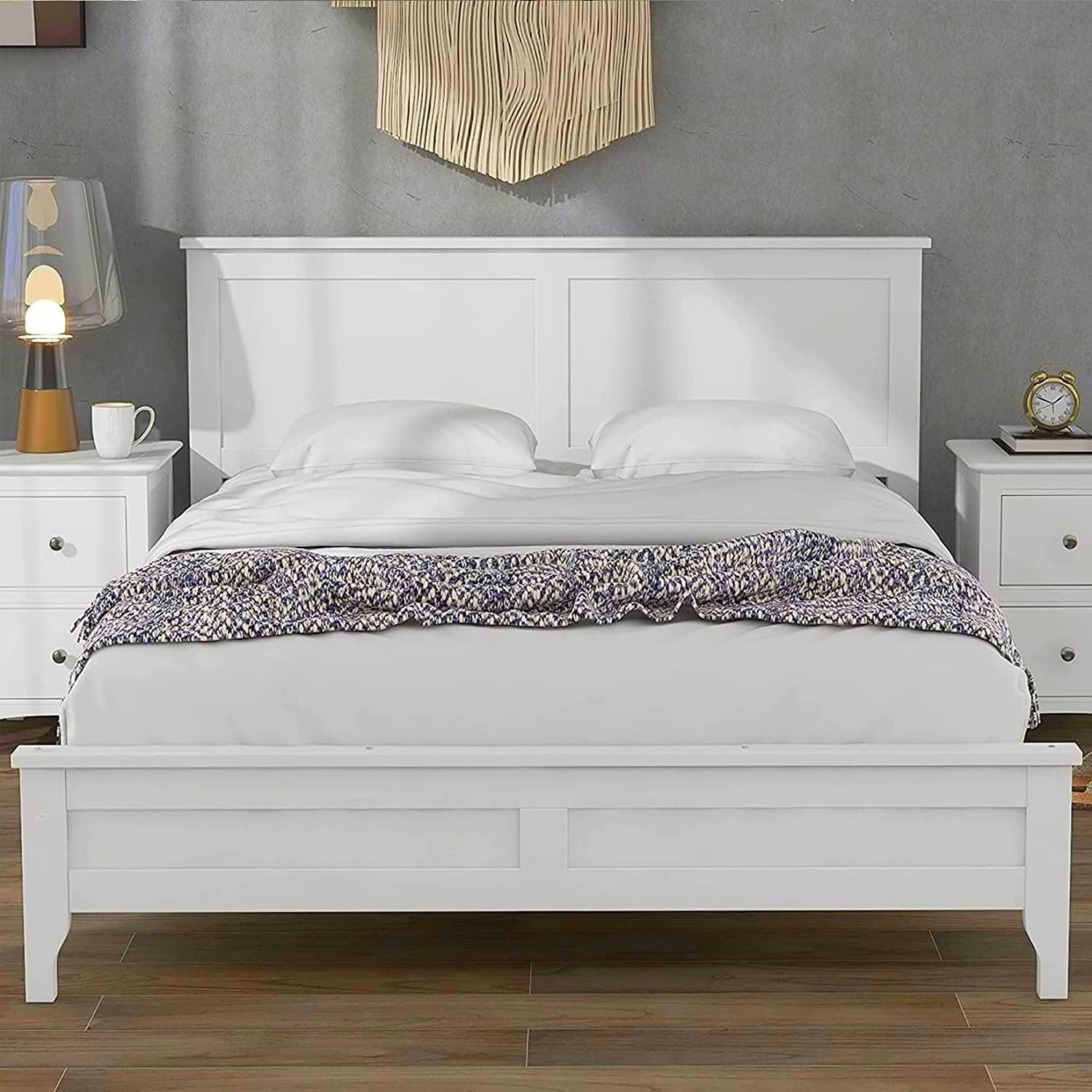The Enduring Appeal of White Wood Full Bed Frames in Modern Decor