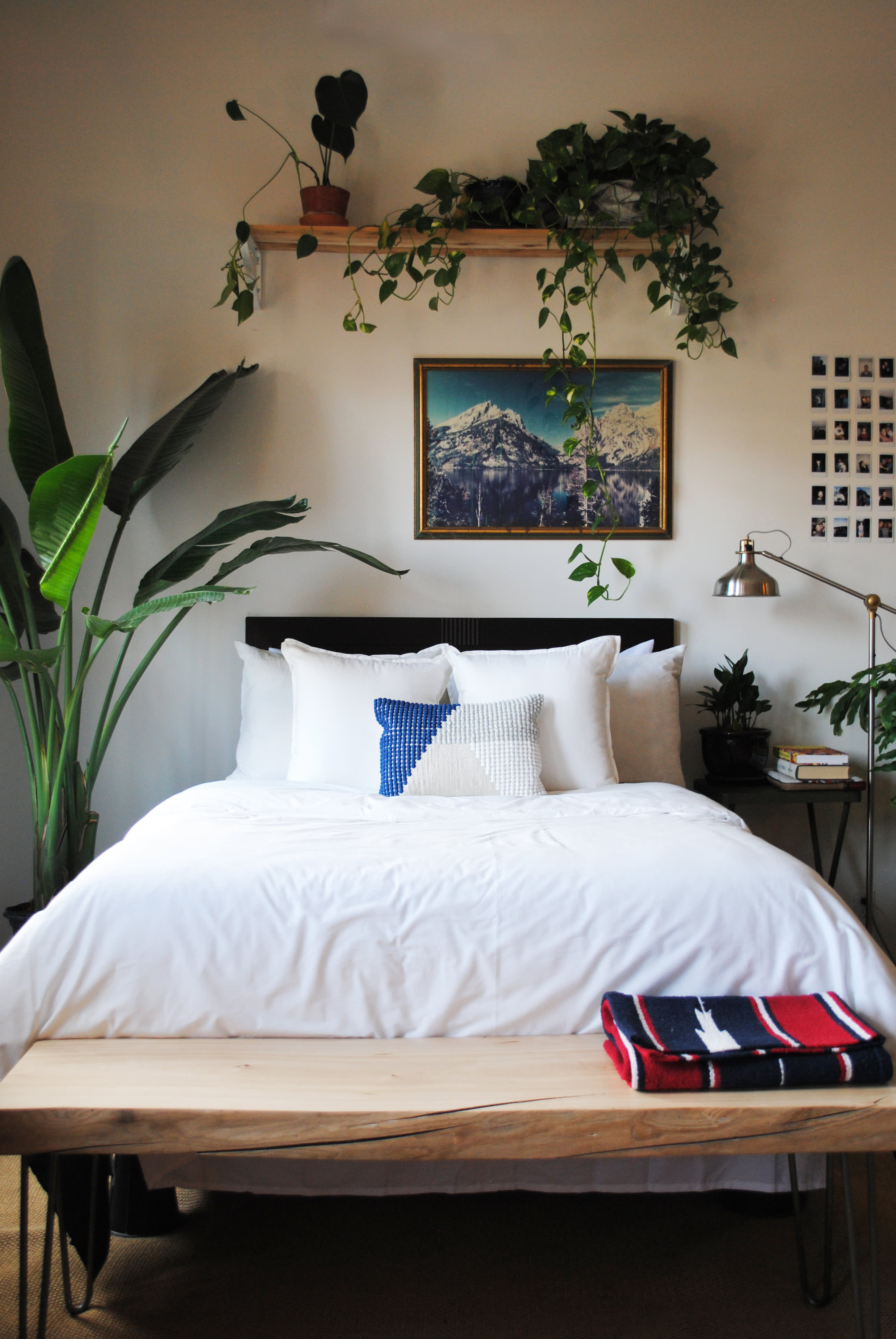 Unlock Your Bedroom's Potential with the Right Wall Decor Above Your Bed